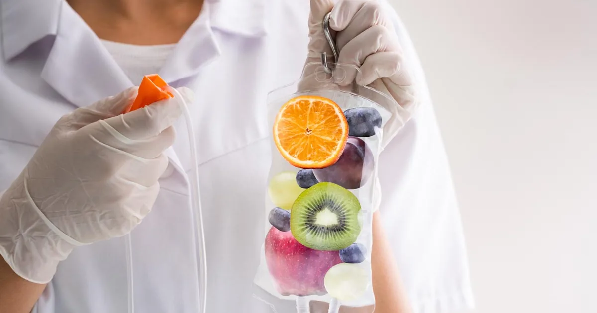 High-dose vitamin C IV infusion at iCRYO Grosse Pointe, MI